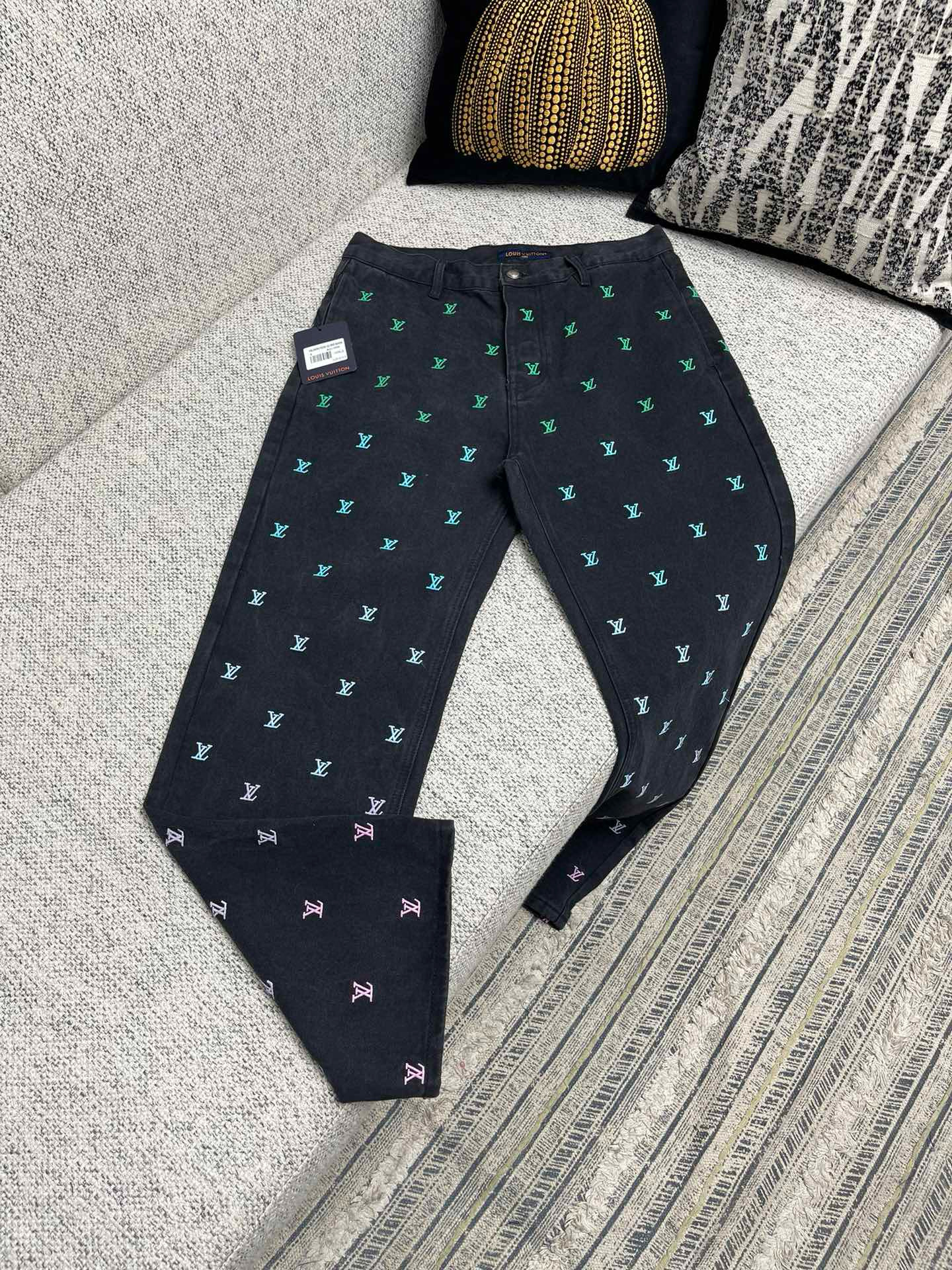Louis Vuitton Jeans – JEPA1316