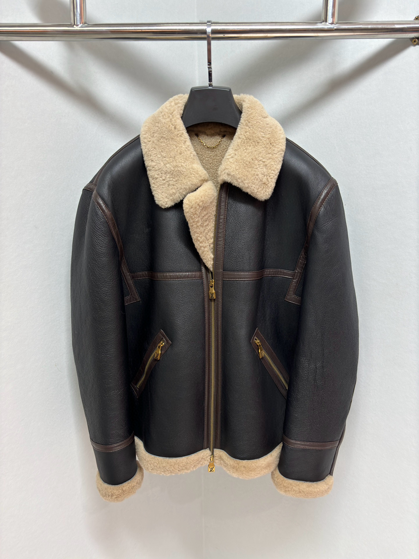 Louis Vuitton Leather Jacket – CJKT1696