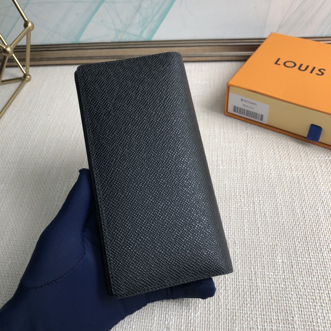 Louis Vuitton Wallet – MWLT1028