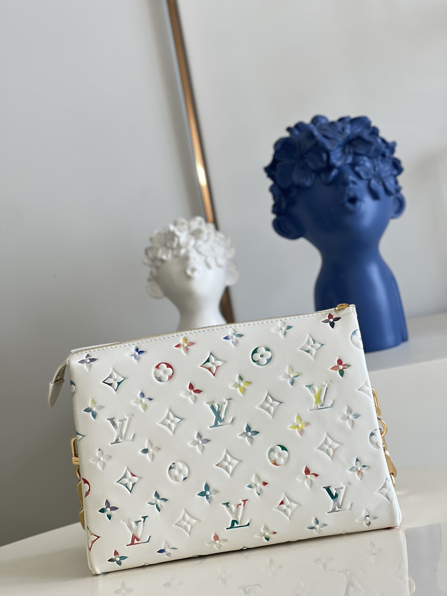 Louis Vuitton Shoulder Bag – LVSH1196