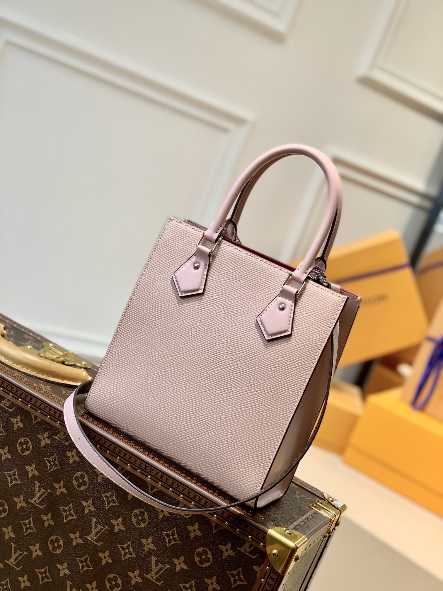 Louis Vuitton Tote Bag – LVTB1060