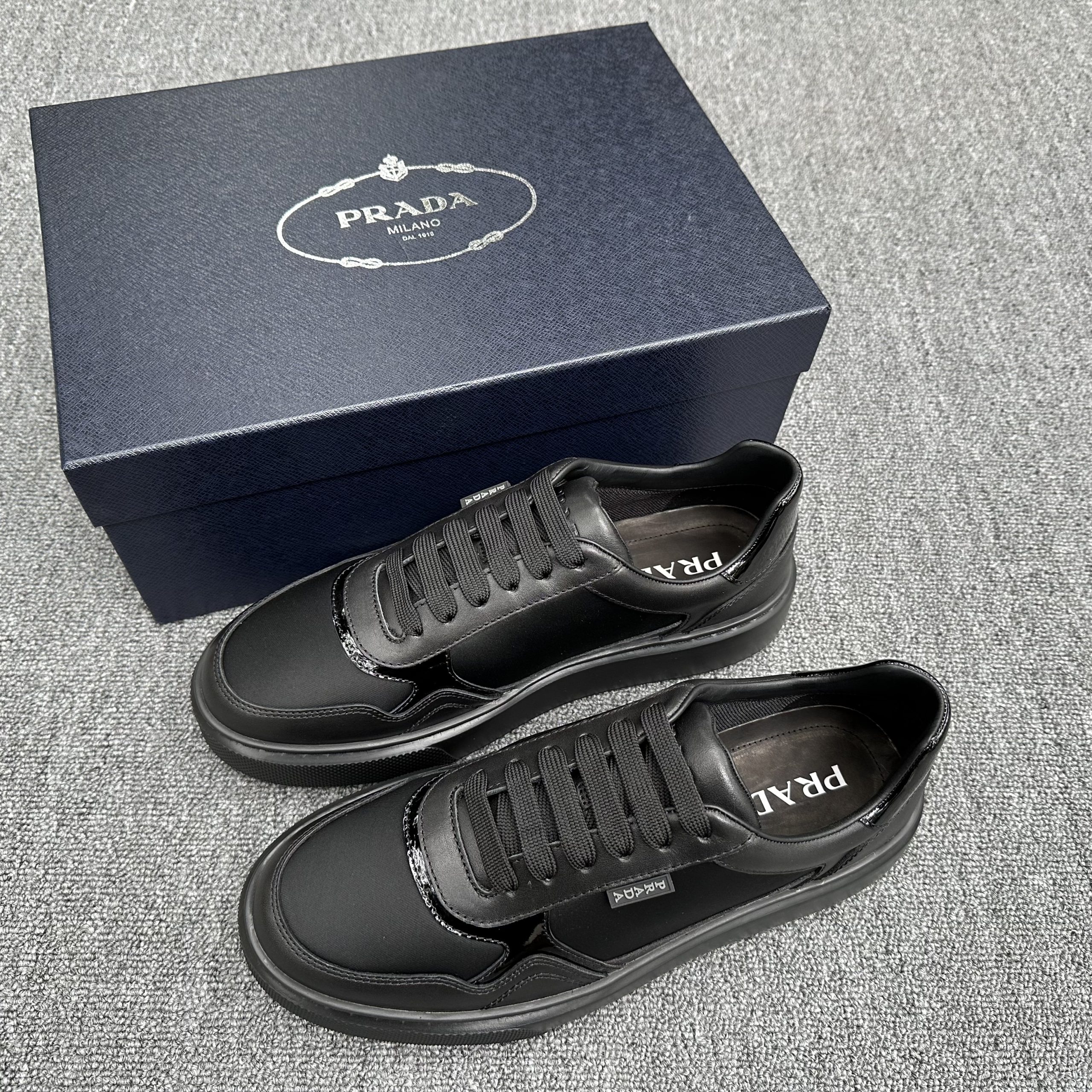 Prada Sneaker – PRDA1149