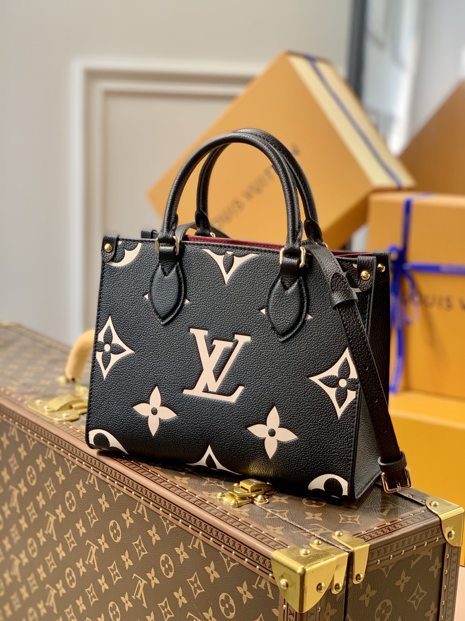 Louis Vuitton Tote Bag – LVTB1036