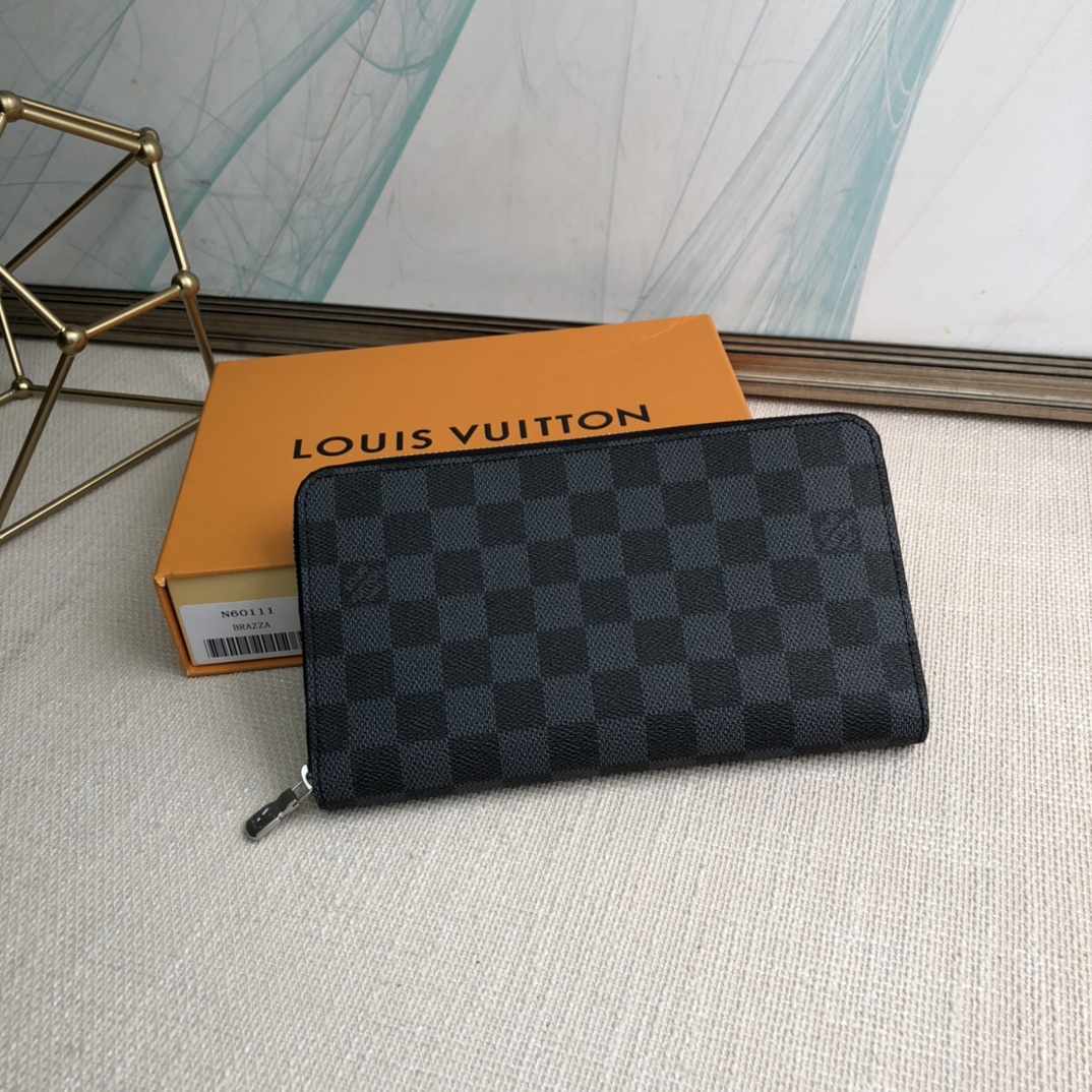 Louis Vuitton Wallet – MWLT1018