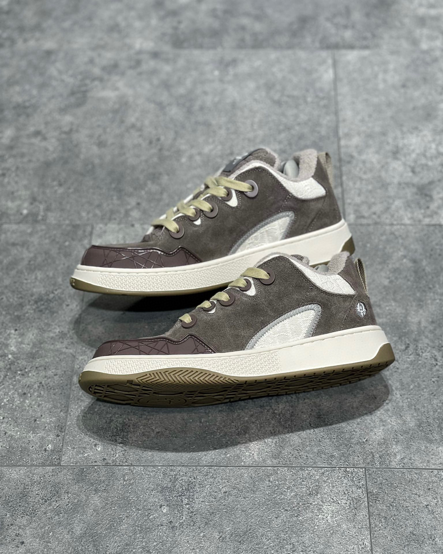 Dior x Erl B9S Sneaker – DIOR1171