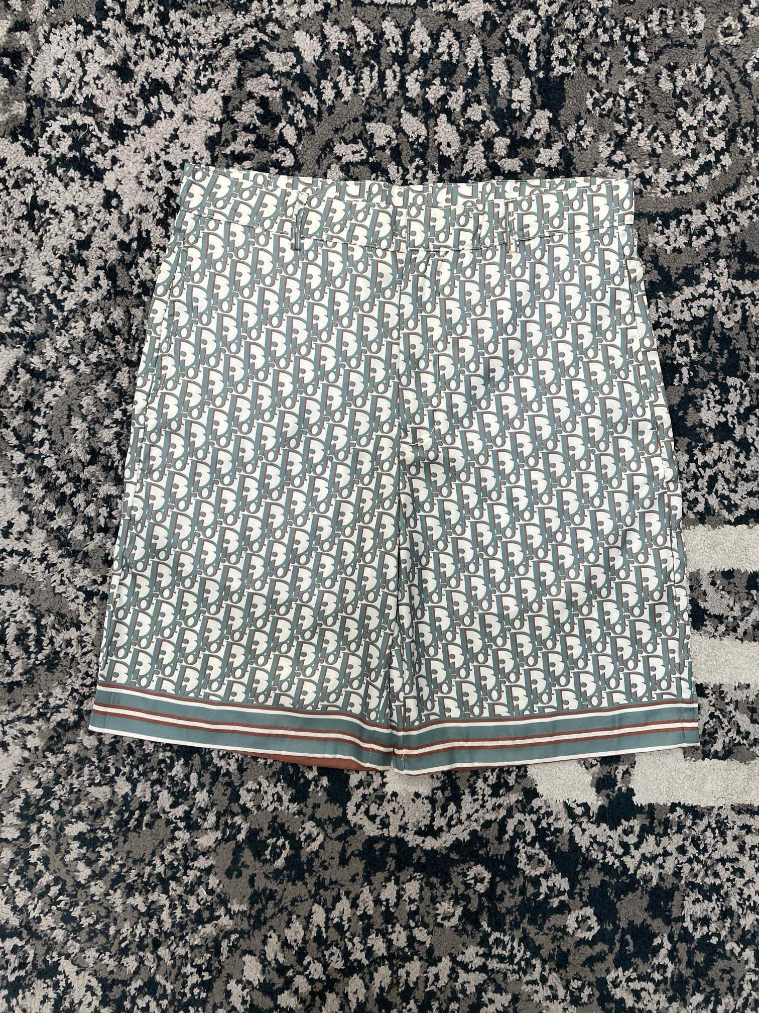Dior Short – TRJT1134