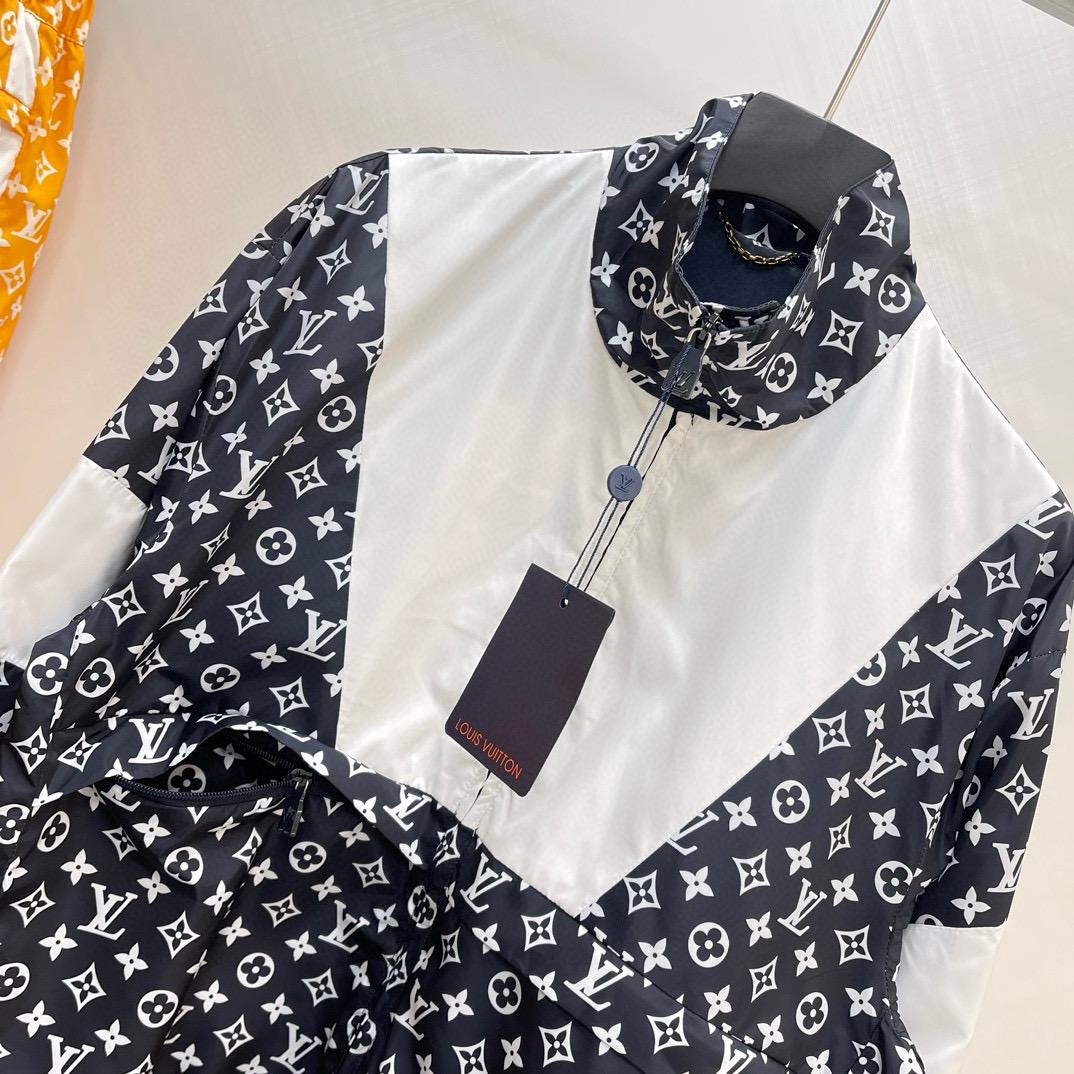 Louis Vuitton Track Jacket – TRJK1160