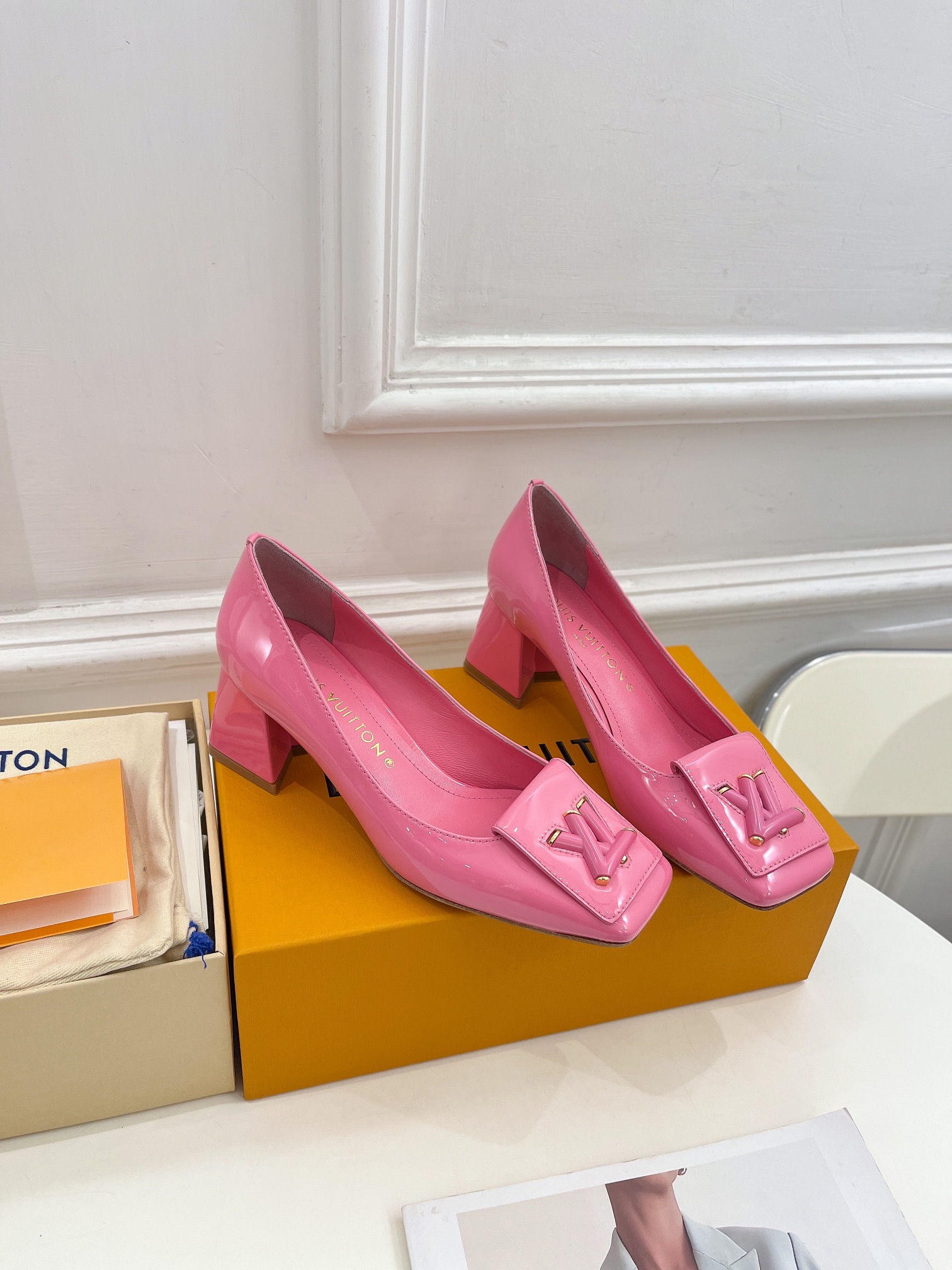 Louis Vuitton Pumps – WOLV1032