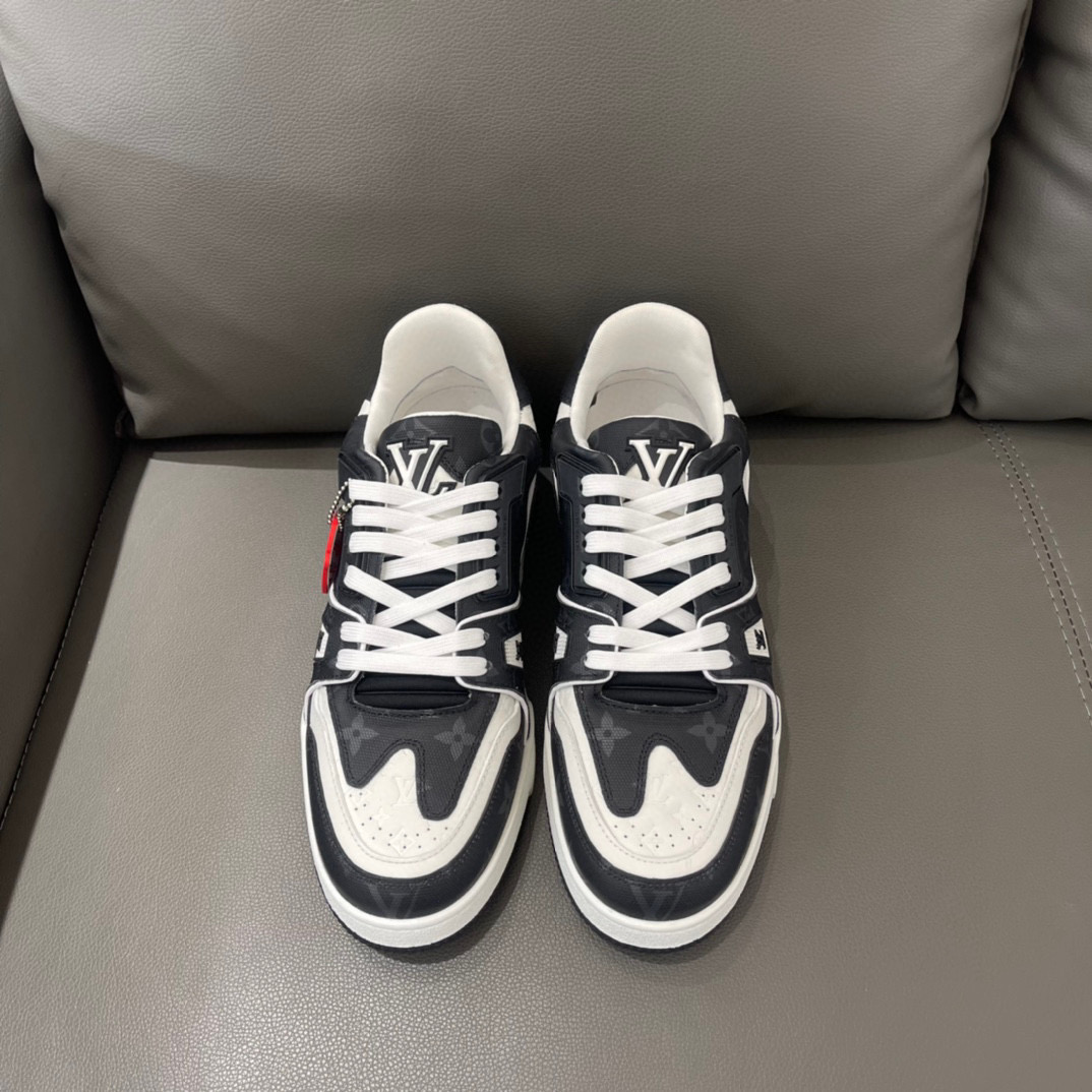Louis Vuitton Sneaker – LSVT1210