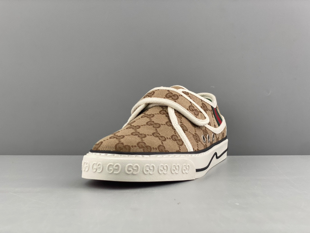 Gucci Sneaker – GUCC1115