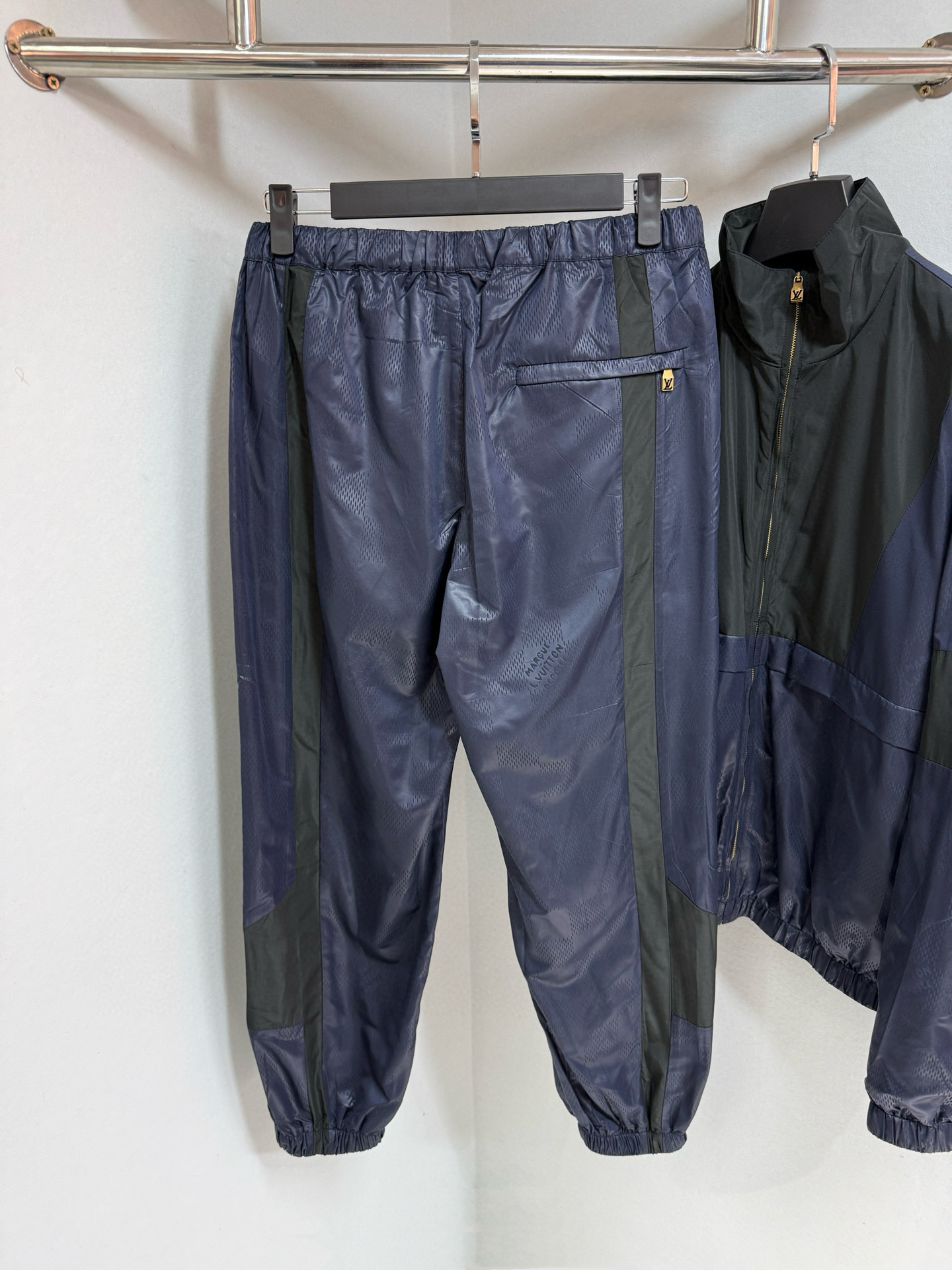 Louis Vuitton Pants – JEPA1293