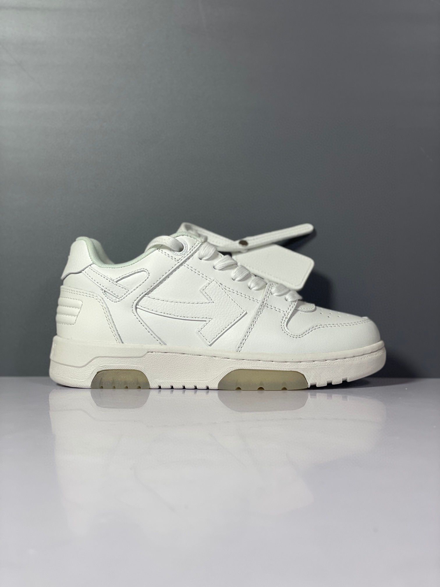 Off White Sneaker – OFWH1002
