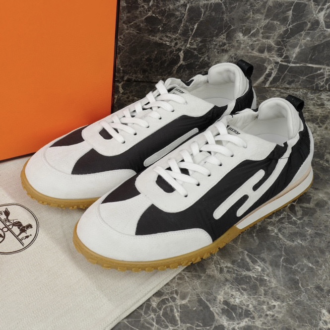 Hermes Sneaker – HRMS1046