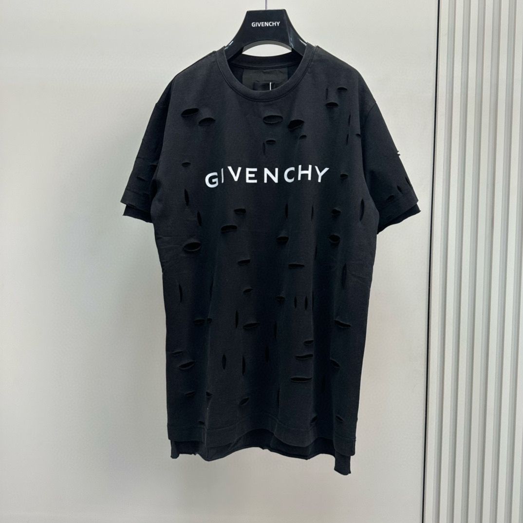 Givenchy T-Shirt – TSHP1982