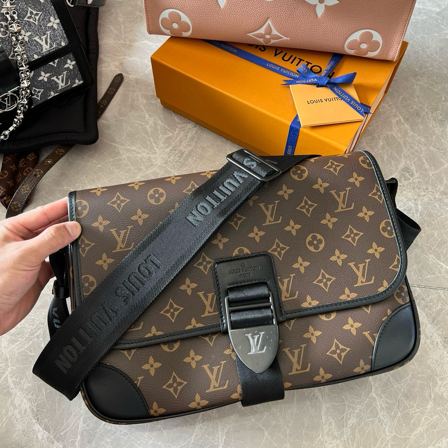 Louis Vuitton Bag – BBMC1080