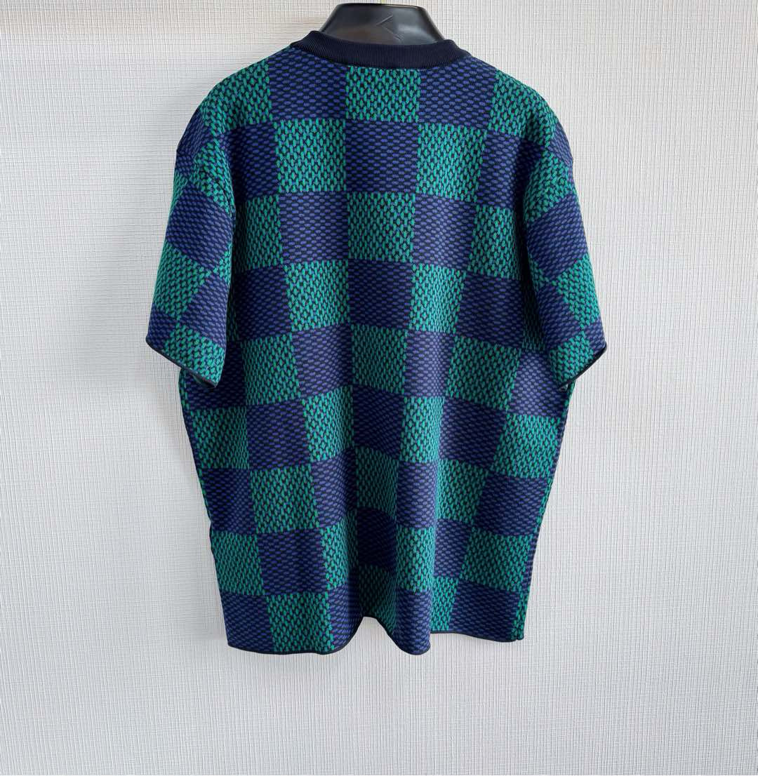 Louis Vuitton T-Shirt – TSHP3026