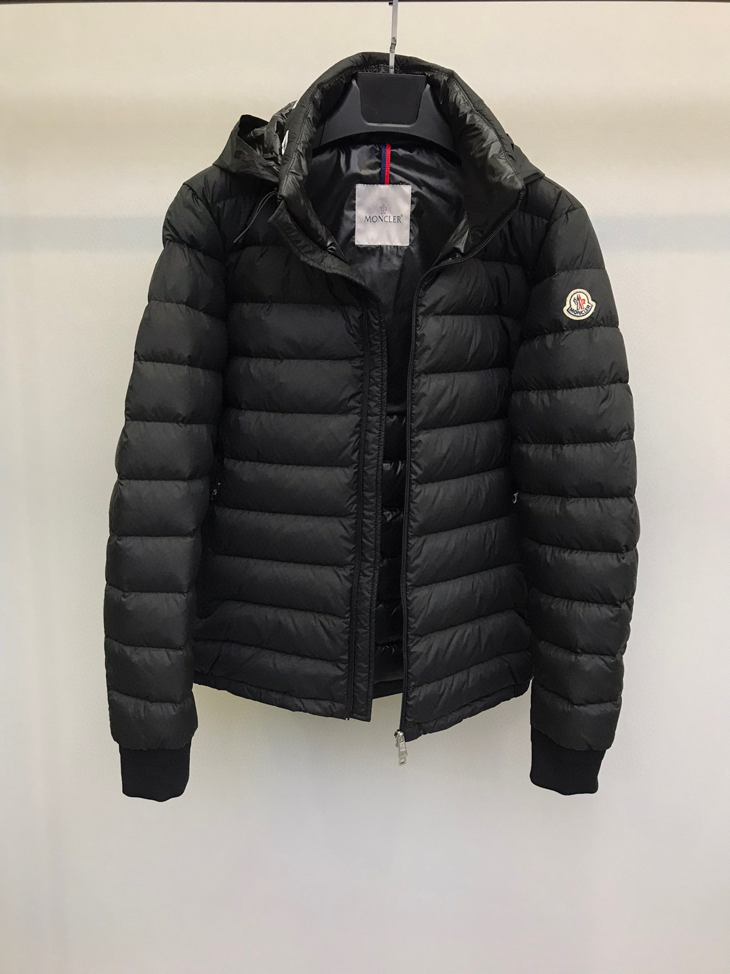 Moncler Jacket – CJKT1546