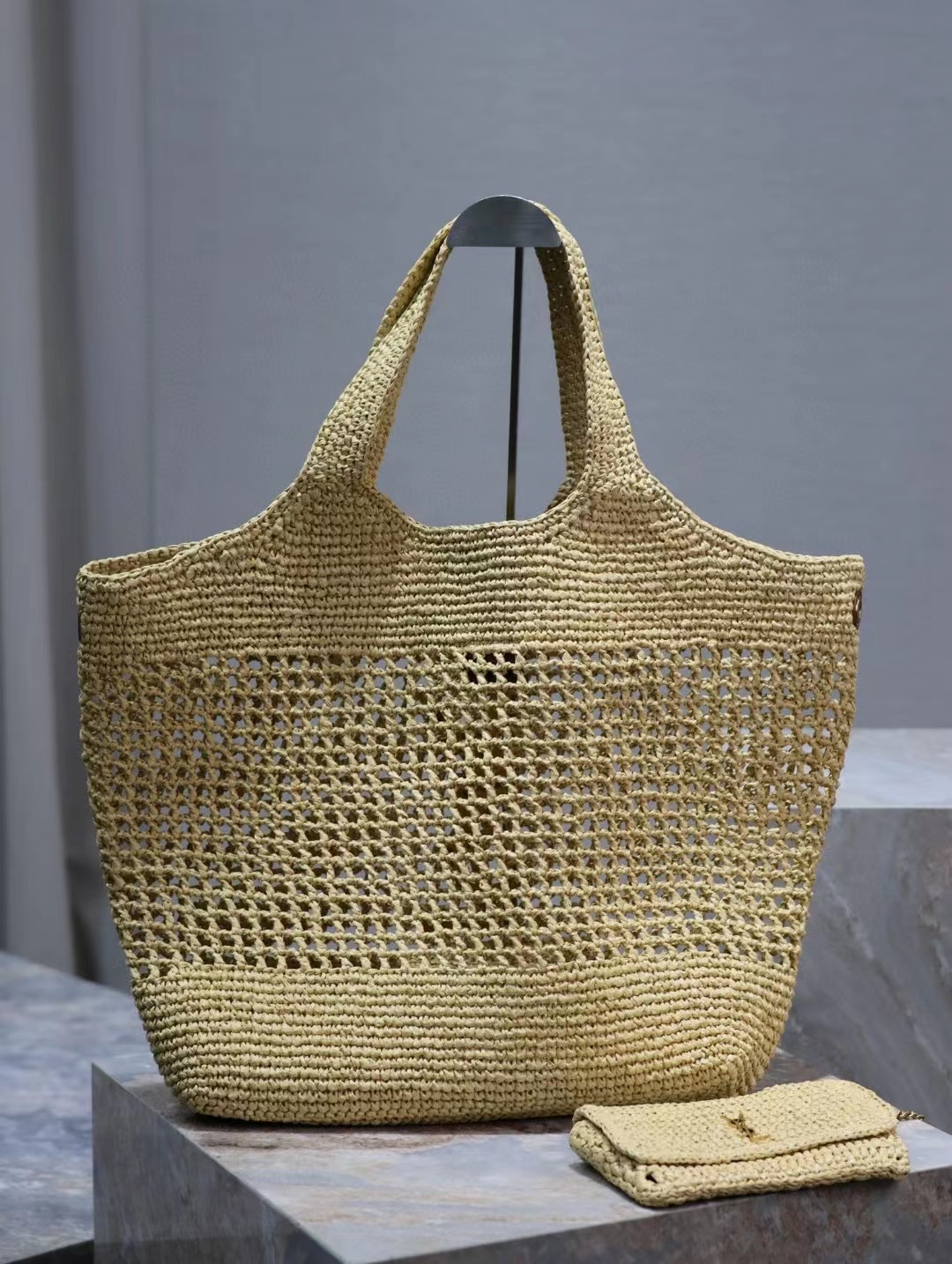 Yves Saint Lauren Bag – YSLB1081