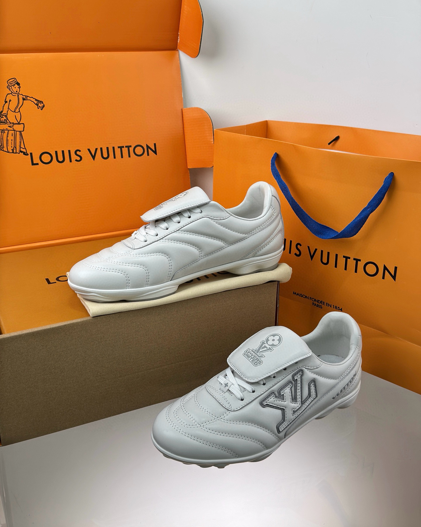 Louis Vuitton Soccer – LSVT1458