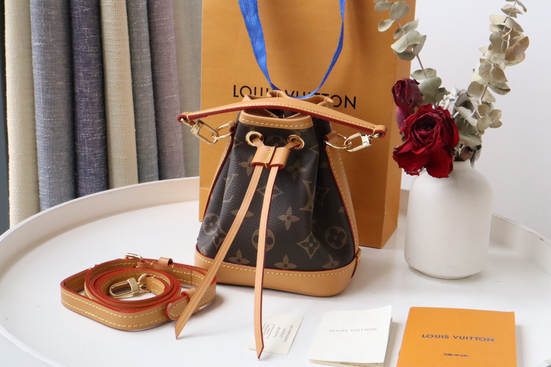 Louis Vuitton Shoulder Bag – LVSH1060