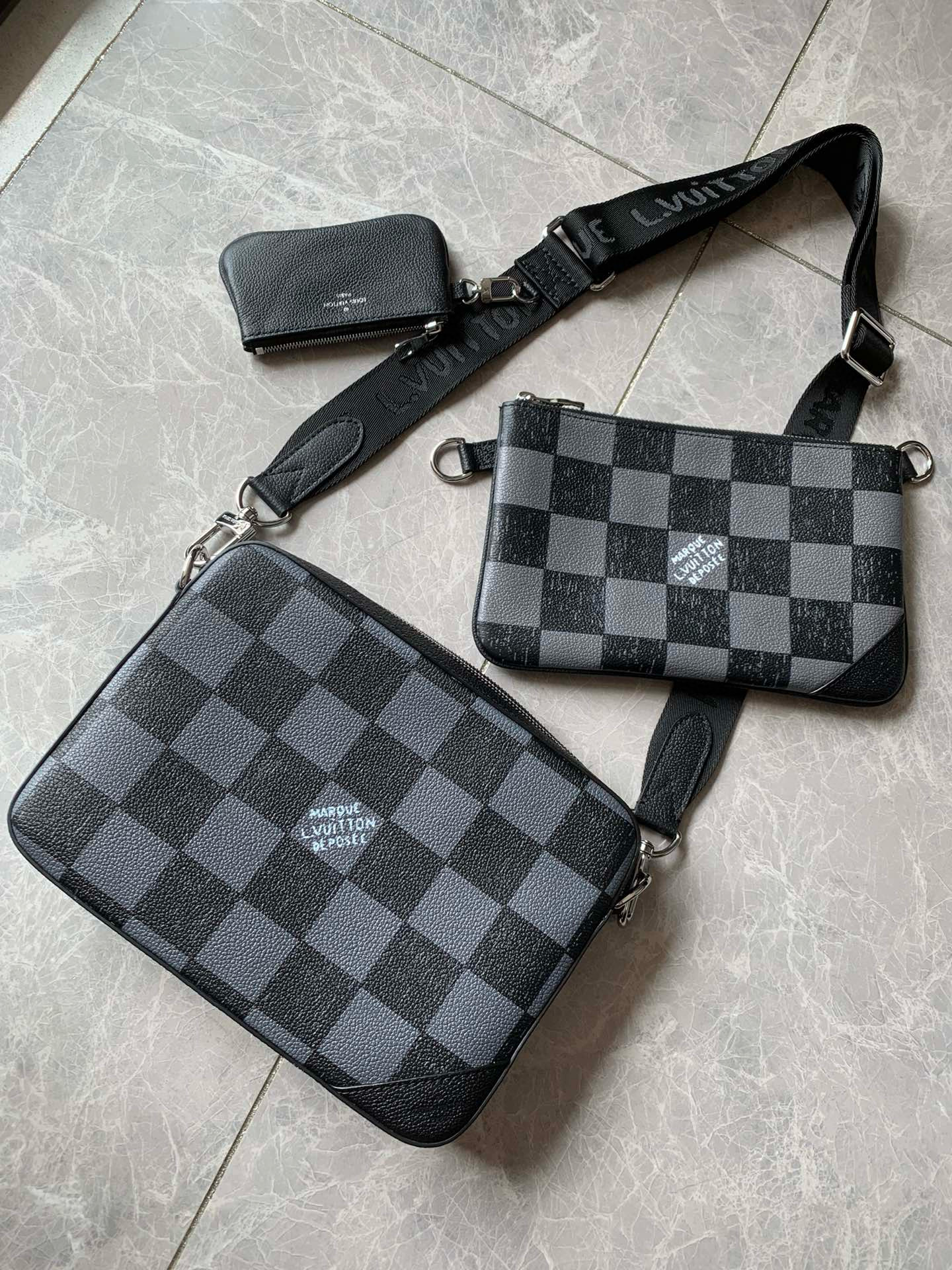 Louis Vuitton Bag – BBMC1100