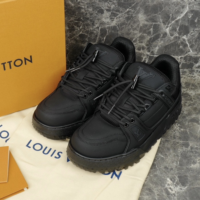 Louis Vuitton Sneaker – LSVT1441