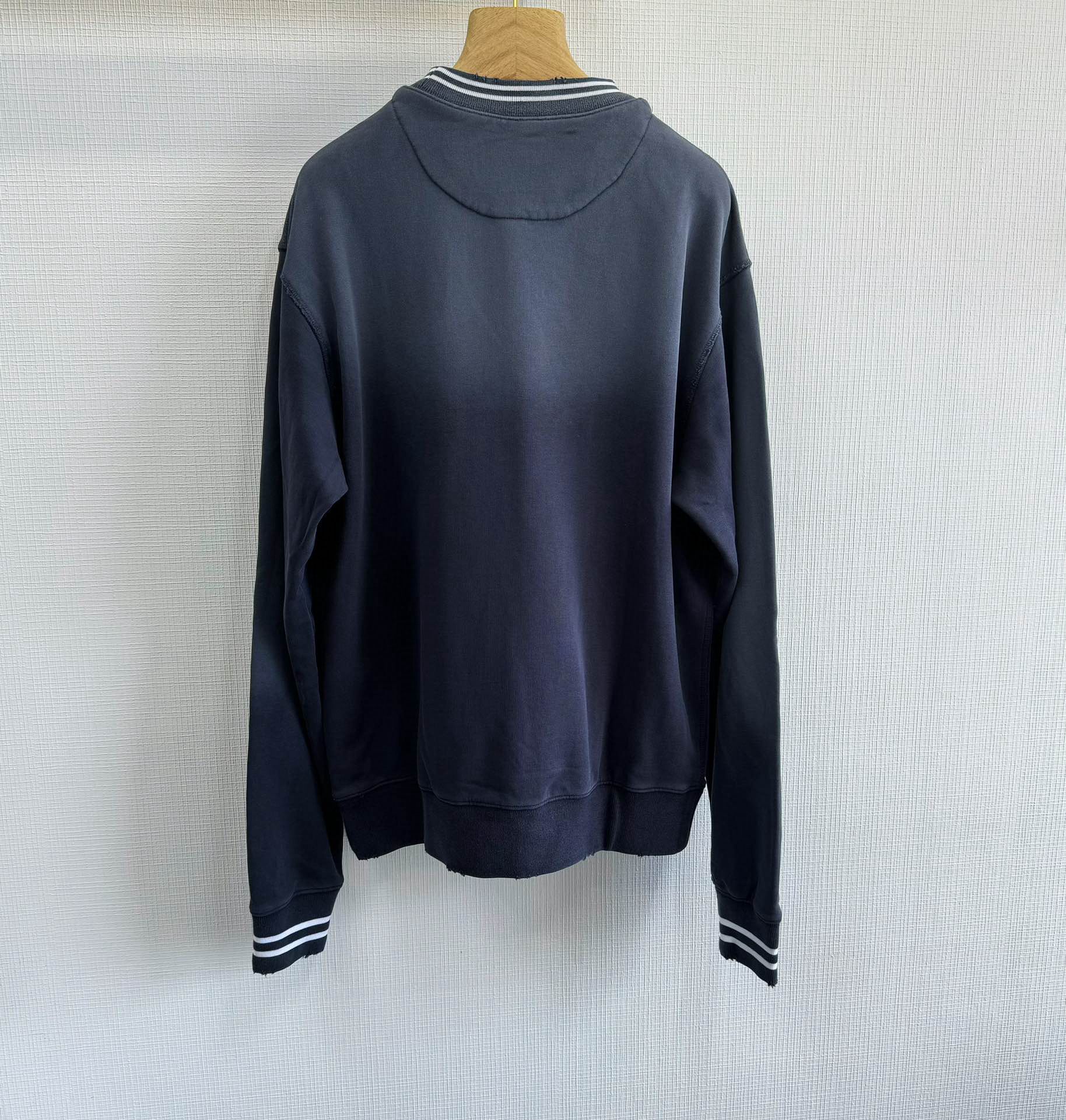 Prada Sweater – SWHO2306