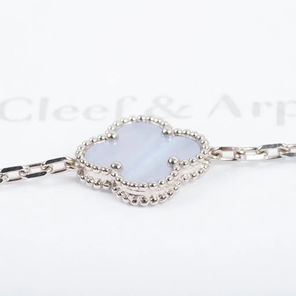 Van Cleef & Arpels Bracelet – JWWM1017