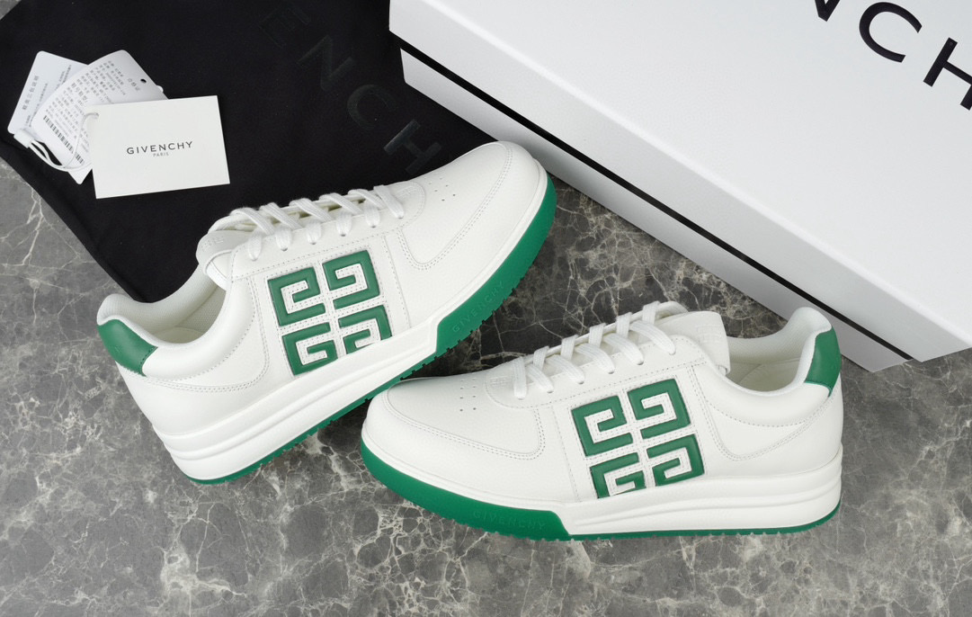 Givenchy Sneaker – GVCY1033