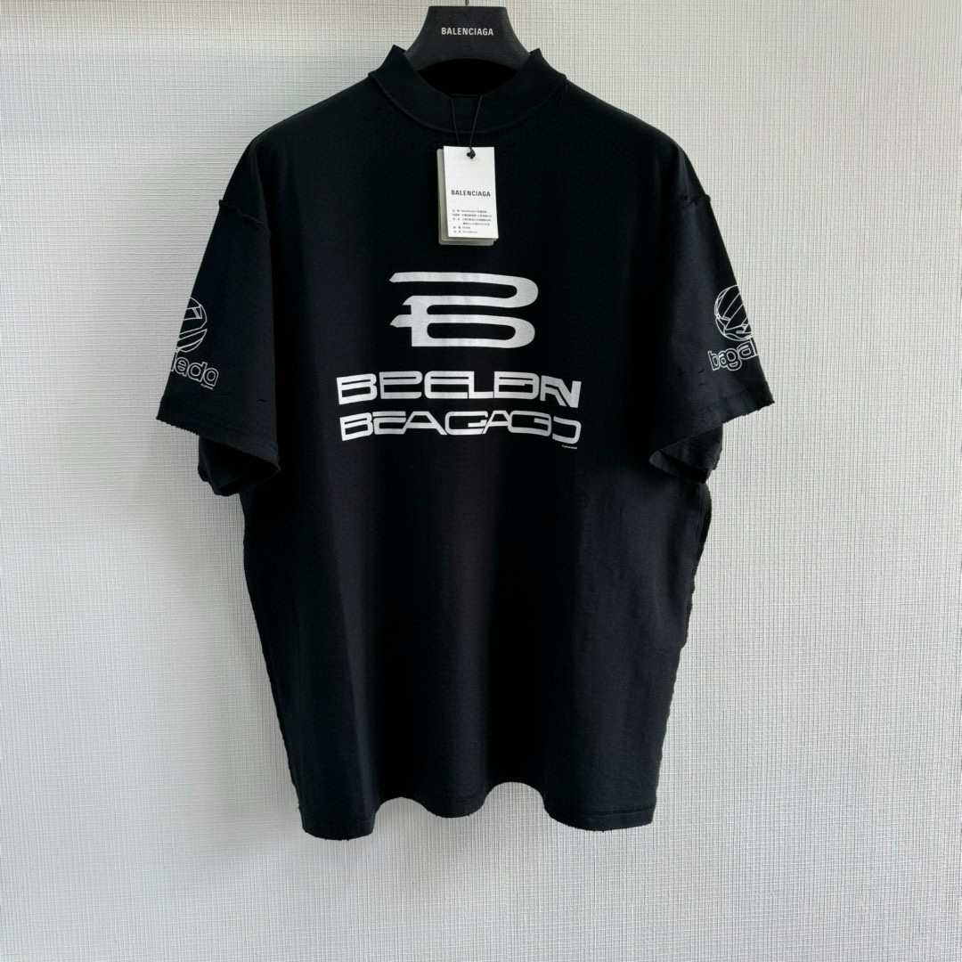 Balenciaga T-Shirt – TSHP2557