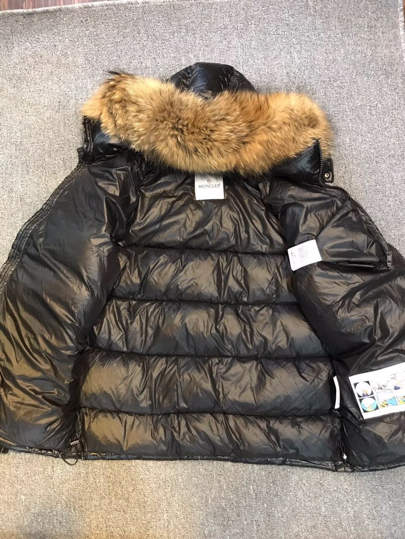 Moncler Jacket – CJKT1047