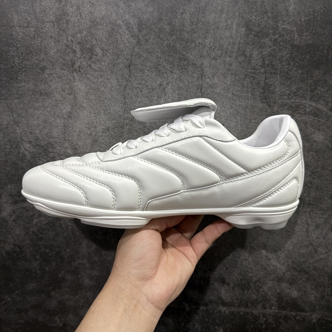 Louis Vuitton Sneaker – LSVT14850