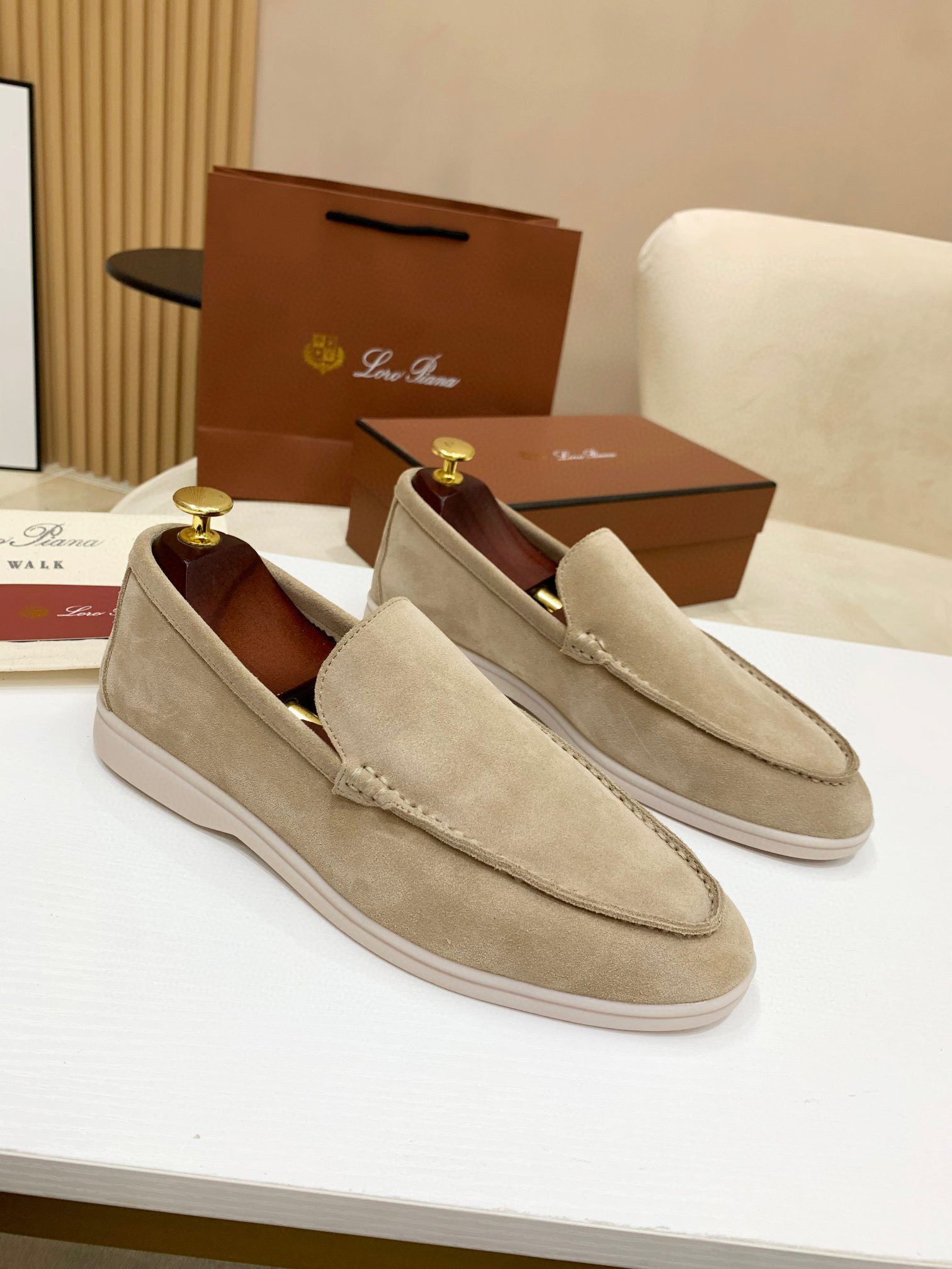 Loro Piana Loafers – LOPA1014