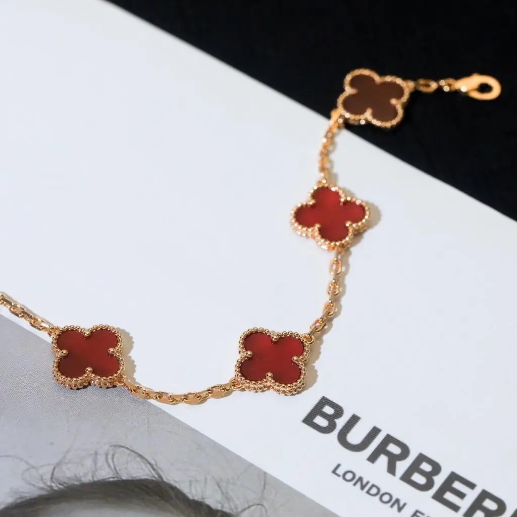 Van Cleef & Arpels Bracelet – JWRY1041