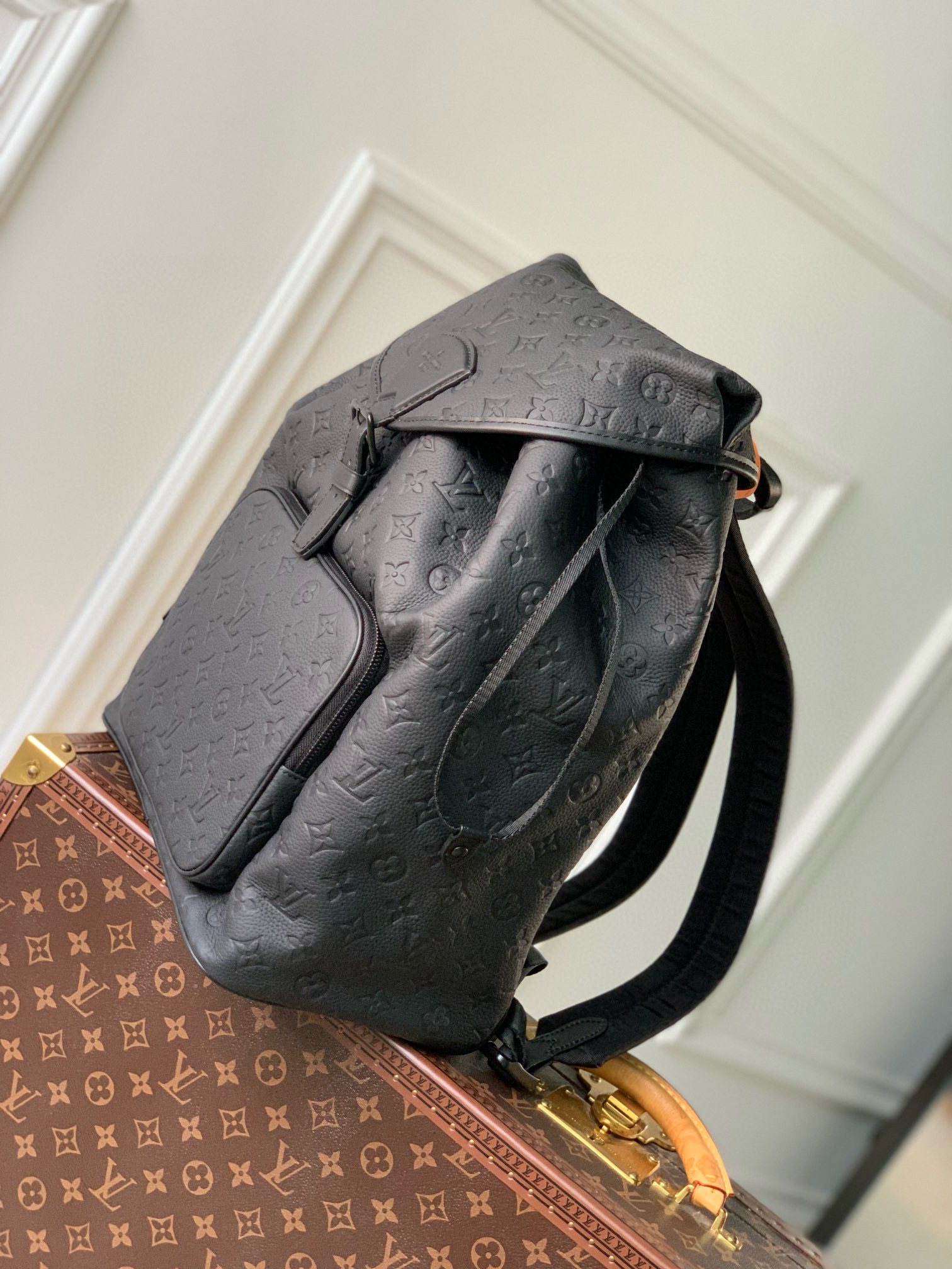 Louis Vuitton Backpack – BBCP1044