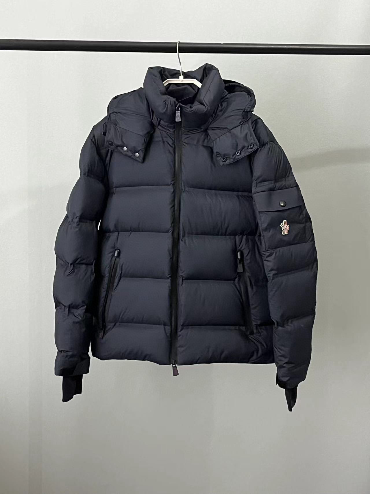 Moncler Jacket – CJKT1660