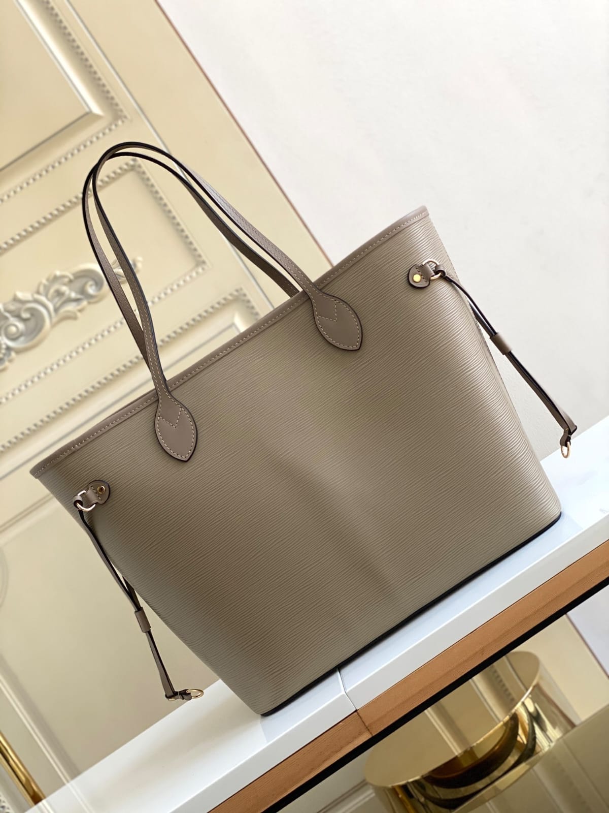 Louis Vuitton Tote Bag – LVTB1024