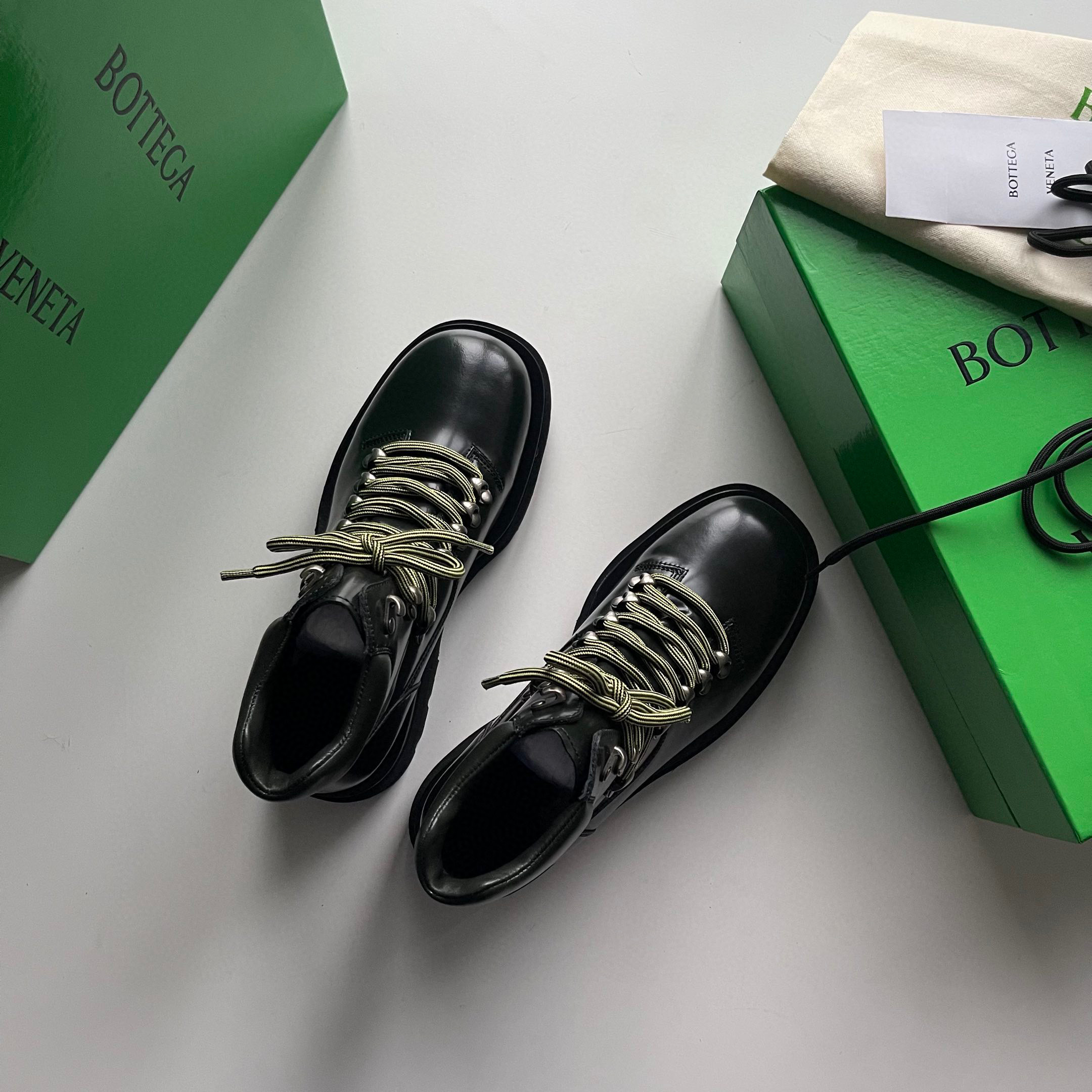 Bottega Veneta Boots – BTVN1010