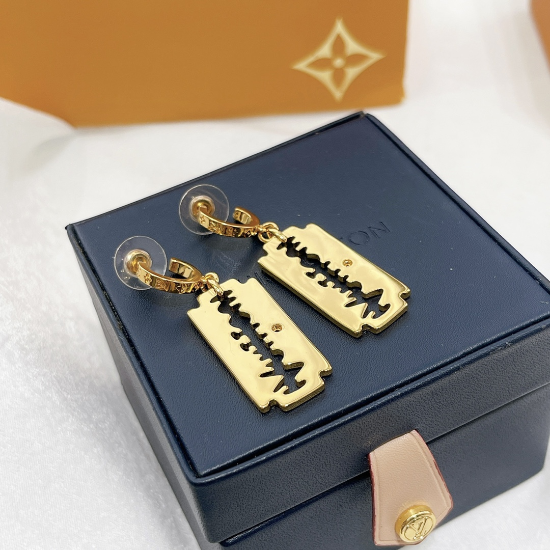 Louis Vuitton Earrings – JWWM1091
