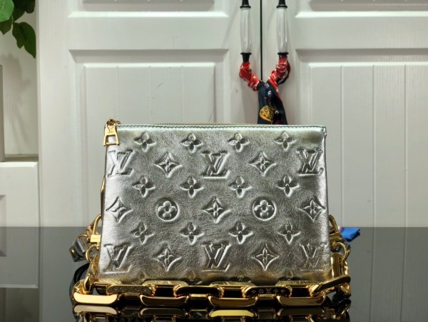 Louis Vuitton Shoulder Bag – LVSH1132