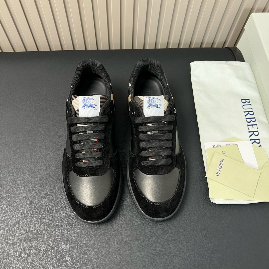 Burberry Sneaker – BBRY1051