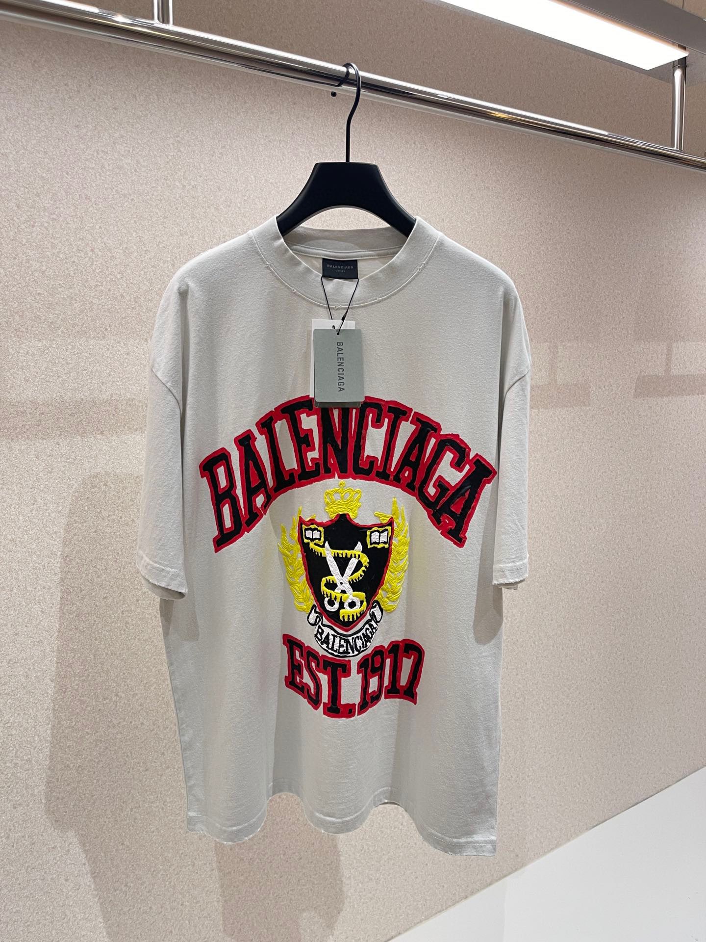 Balenciaga T-Shirt – TSHP2067