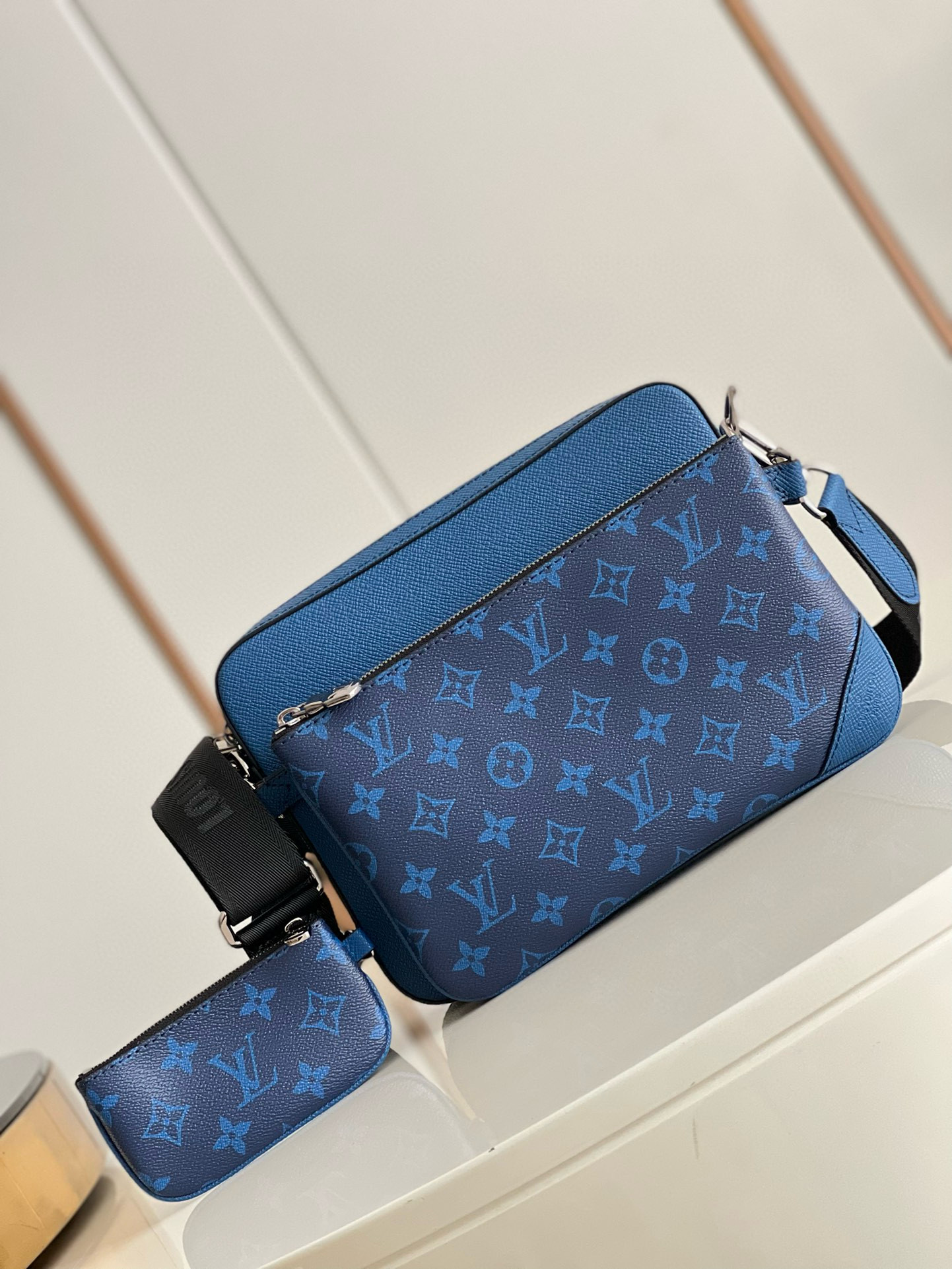 Louis Vuitton Bag – BBMC1101