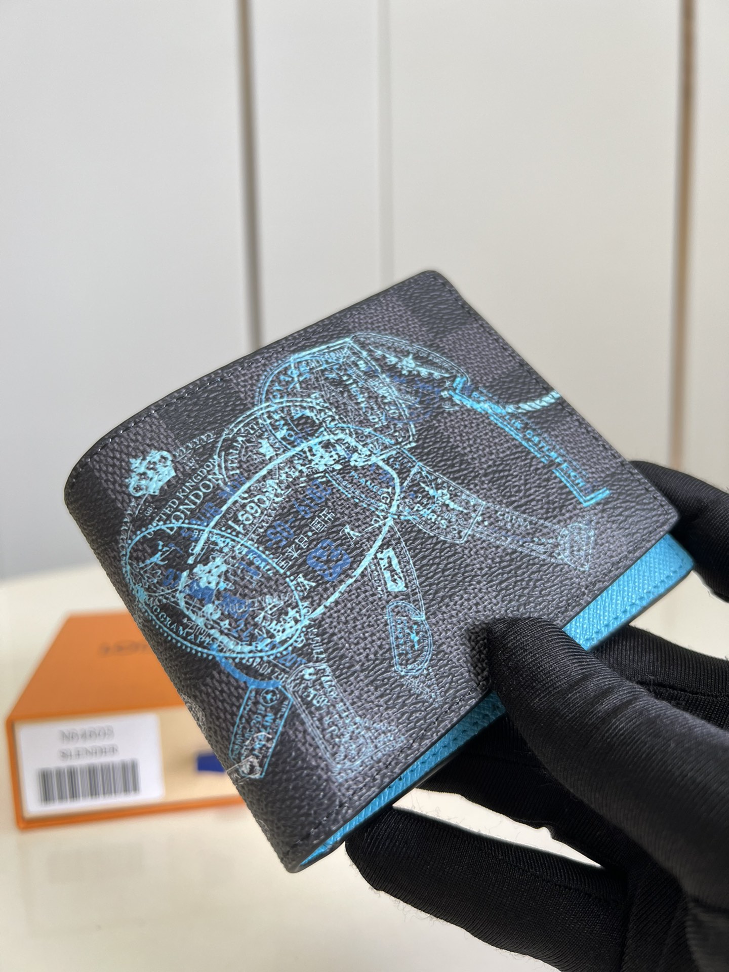 Louis Vuitton Wallet – MWLT1047