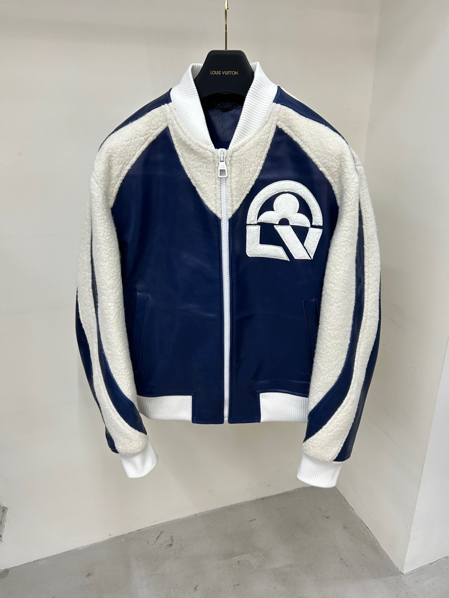 Louis Vuitton Leather Jacket – CJKT1434