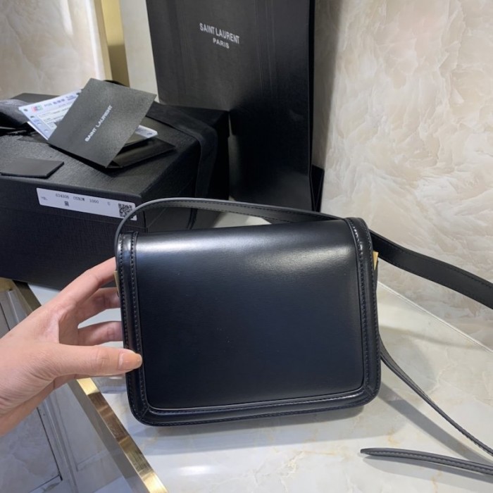 Yves Saint Lauren Bag – YSLB1030
