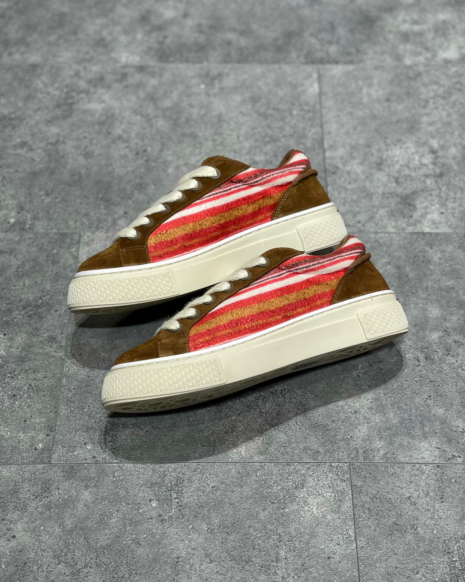 Dior B33 Sneaker – DIOR1223