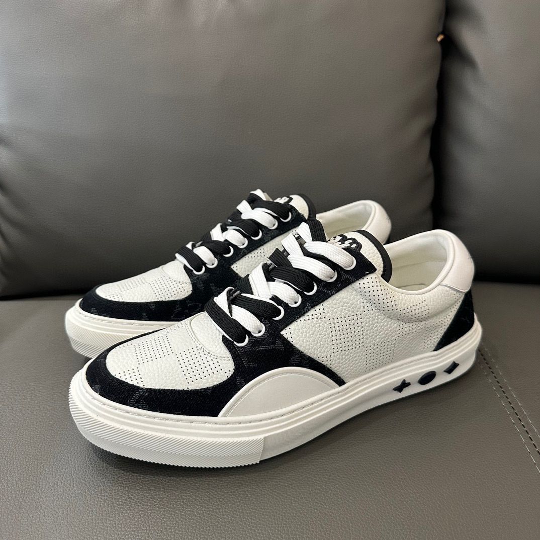 Louis Vuitton Sneaker – LSVT1235