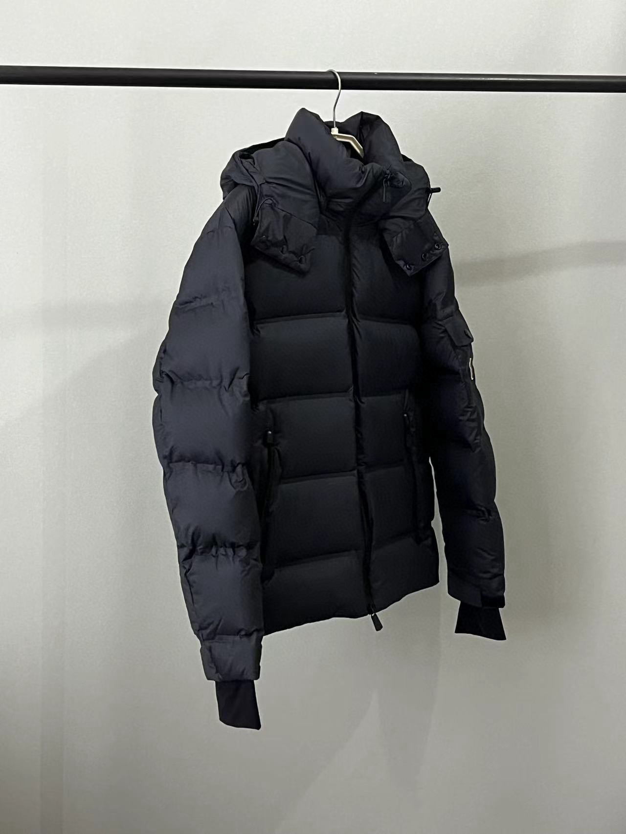 Moncler Jacket – CJKT1660
