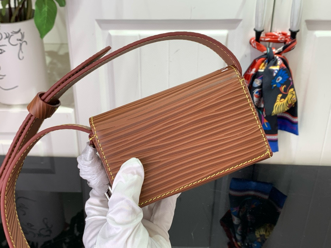 Louis Vuitton Bag – BBMC1071